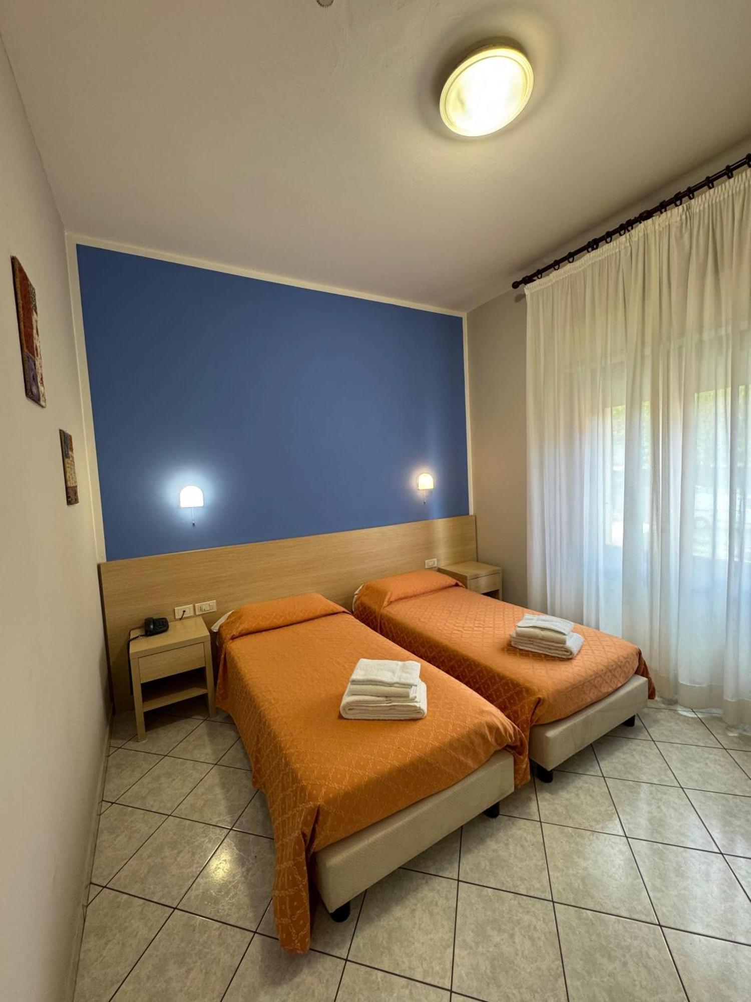 Albergo La Posta Arezzo Бадия-аль-Пино Экстерьер фото