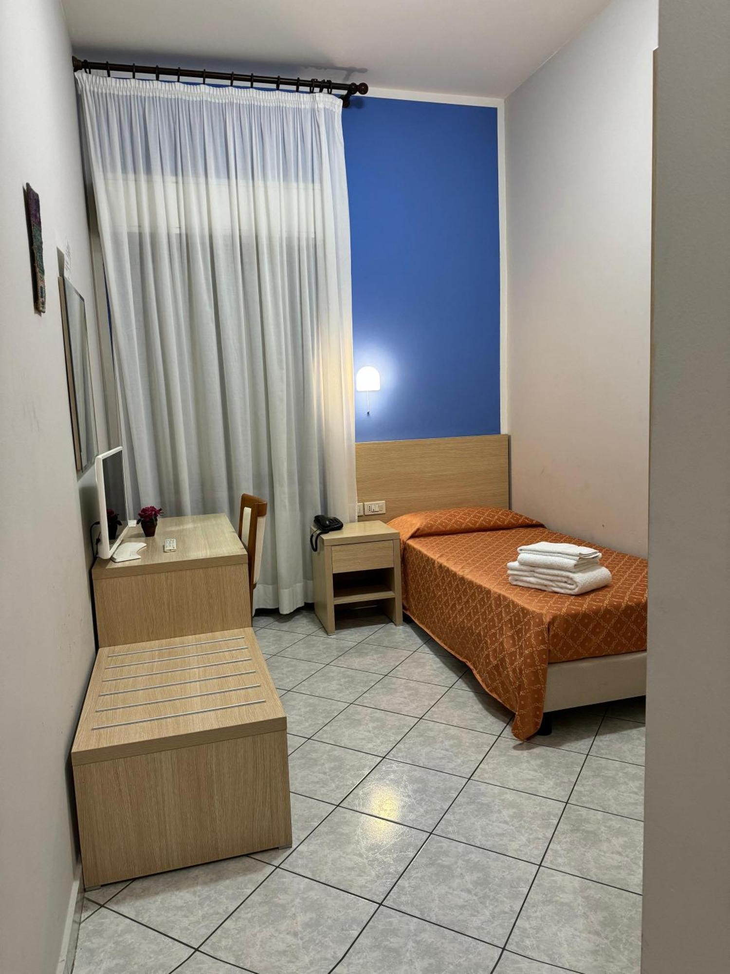 Albergo La Posta Arezzo Бадия-аль-Пино Экстерьер фото