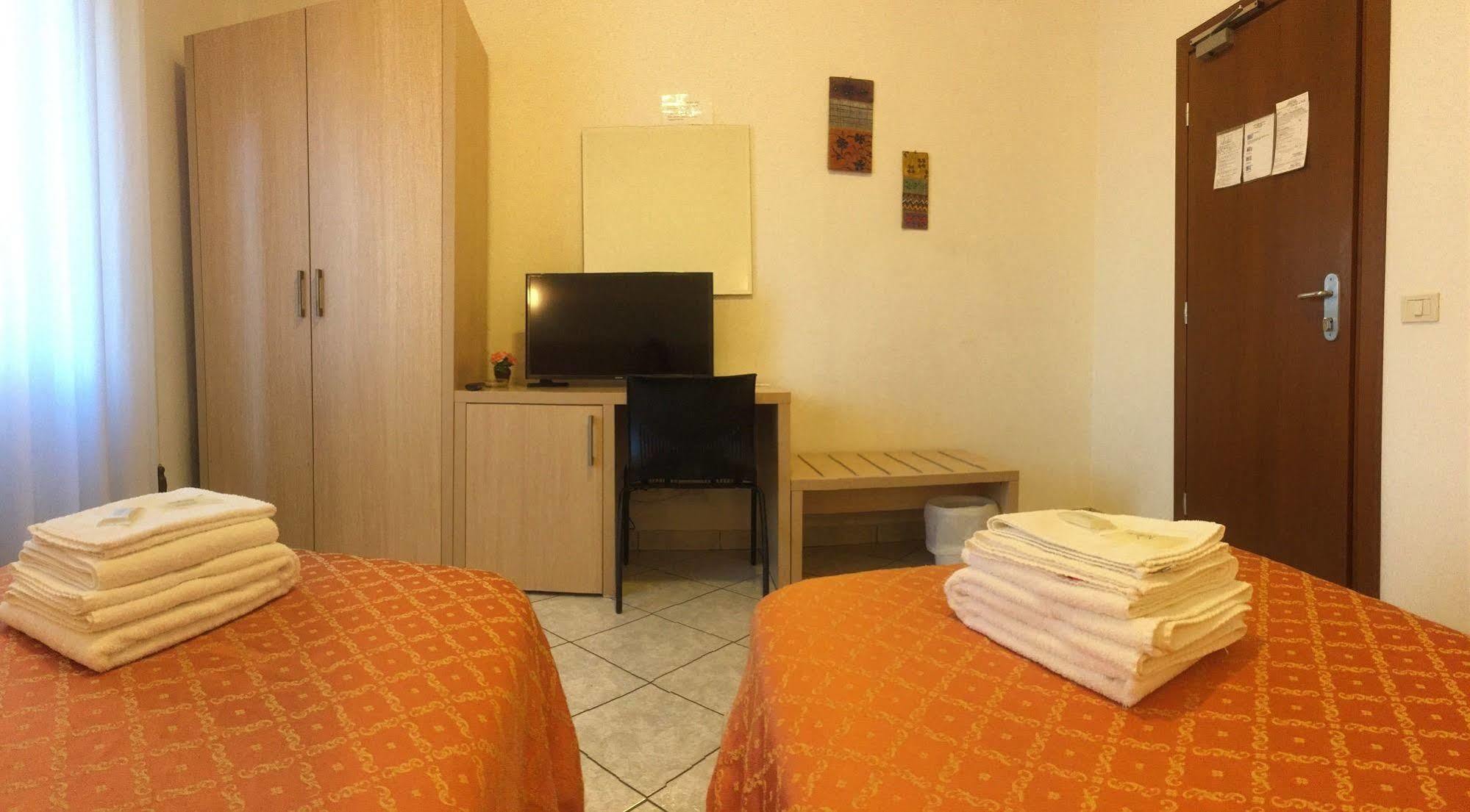 Albergo La Posta Arezzo Бадия-аль-Пино Экстерьер фото